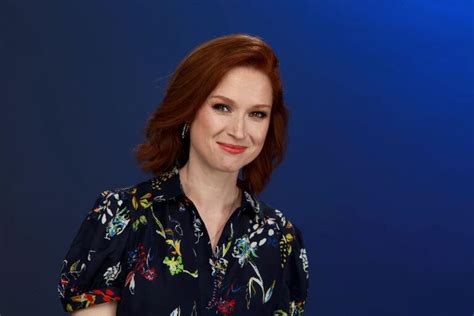 The real story behind all that Ellie Kemper Twitter。